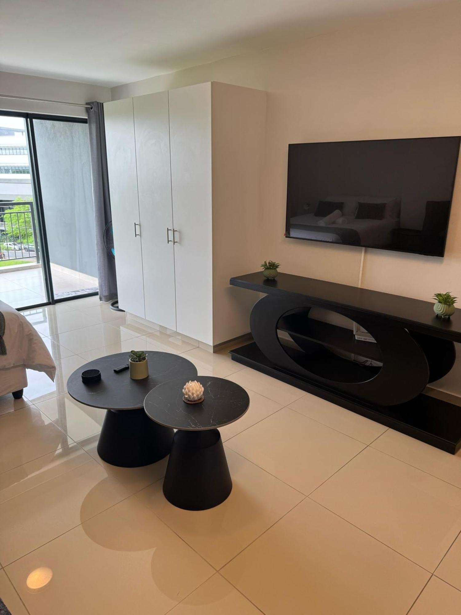 Apex Living, The Millennial Umhlanga Apartment *